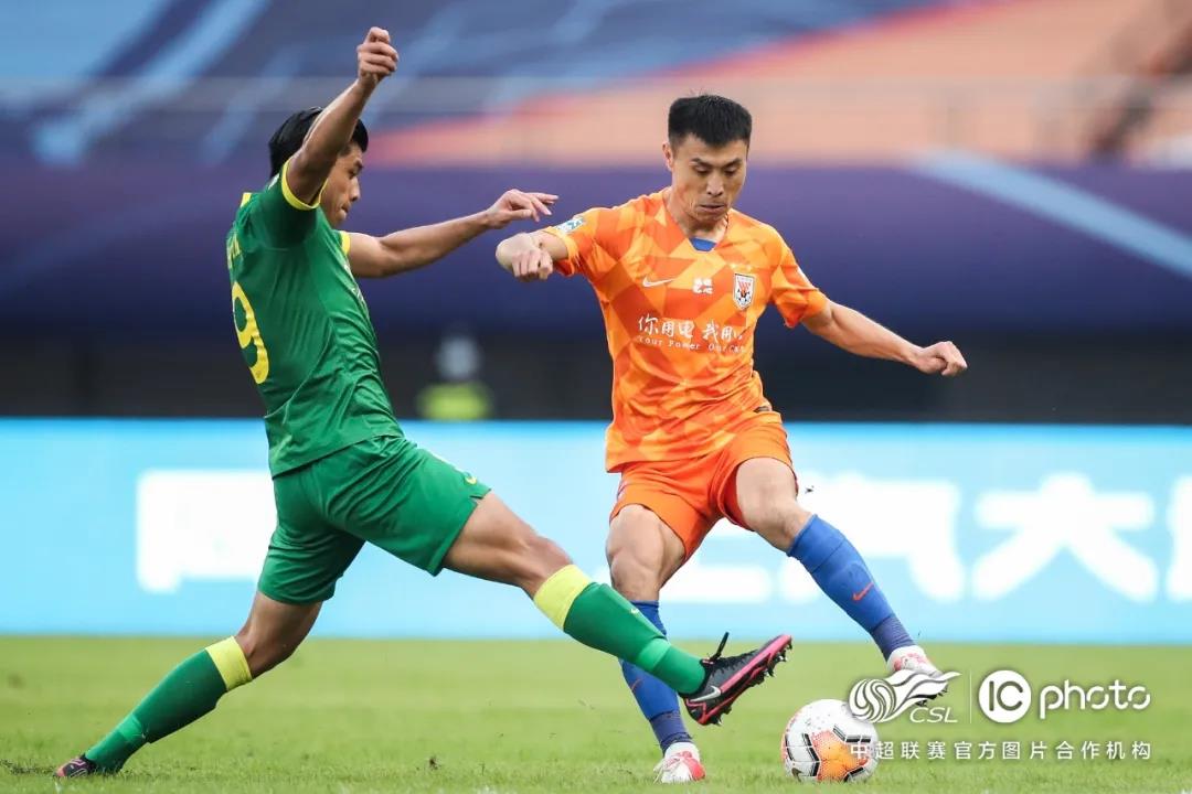青海FC主场保持不败战绩，成功追平对手